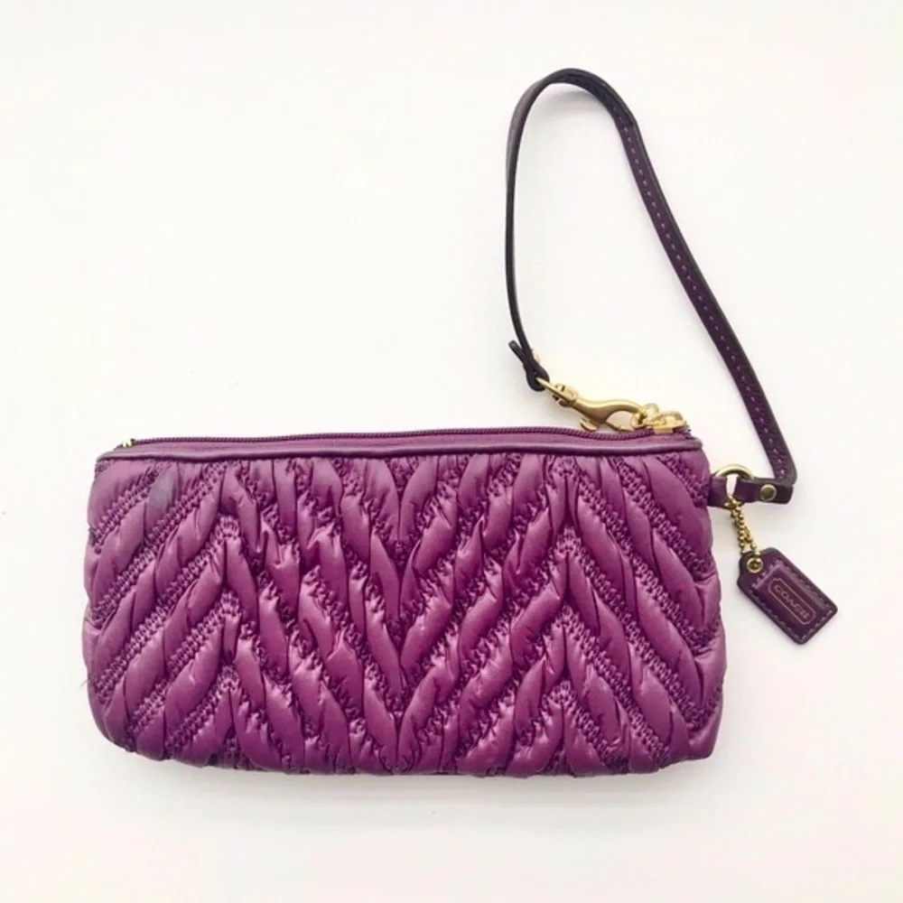 Authentic Coach Wristlet - Picture 2 of 4
